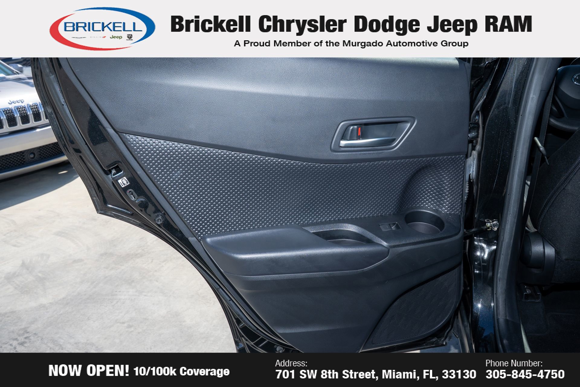 Used 2020 Toyota C-HR LE image 11