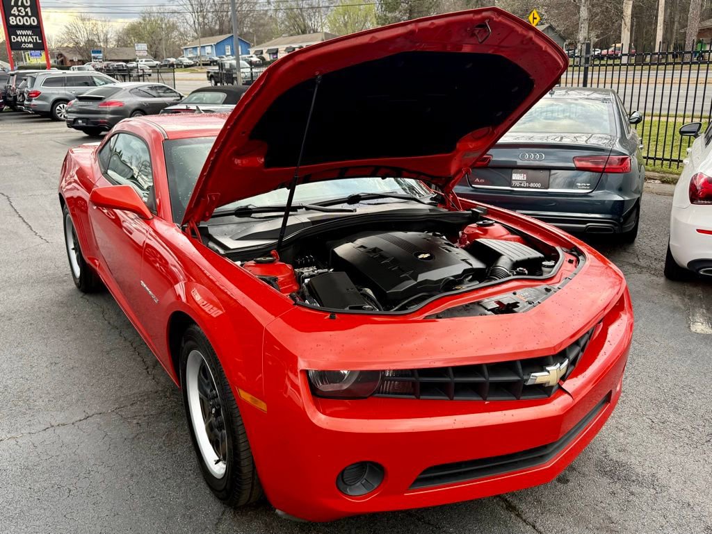 Used 2013 Chevrolet Camaro LS image 4