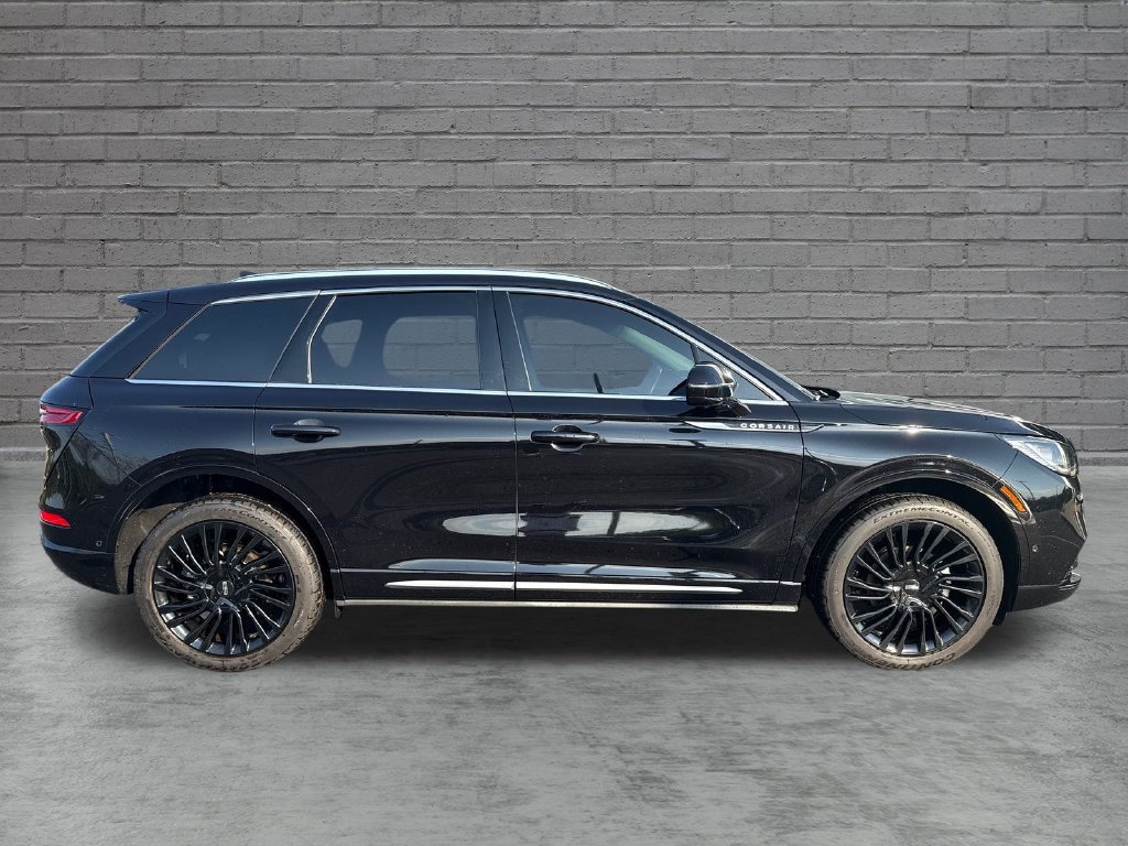 Used 2021 Lincoln Corsair Reserve w/ Equipment Group 201A AWD/4WD image 9