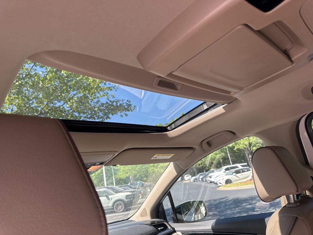 Used 2023 Honda Odyssey Elite image 11