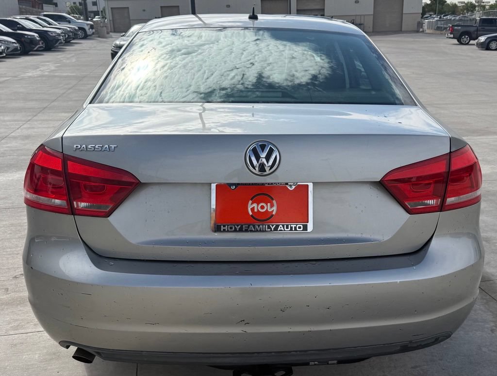 Used 2013 Volkswagen Passat 2.5 S FWD image 8