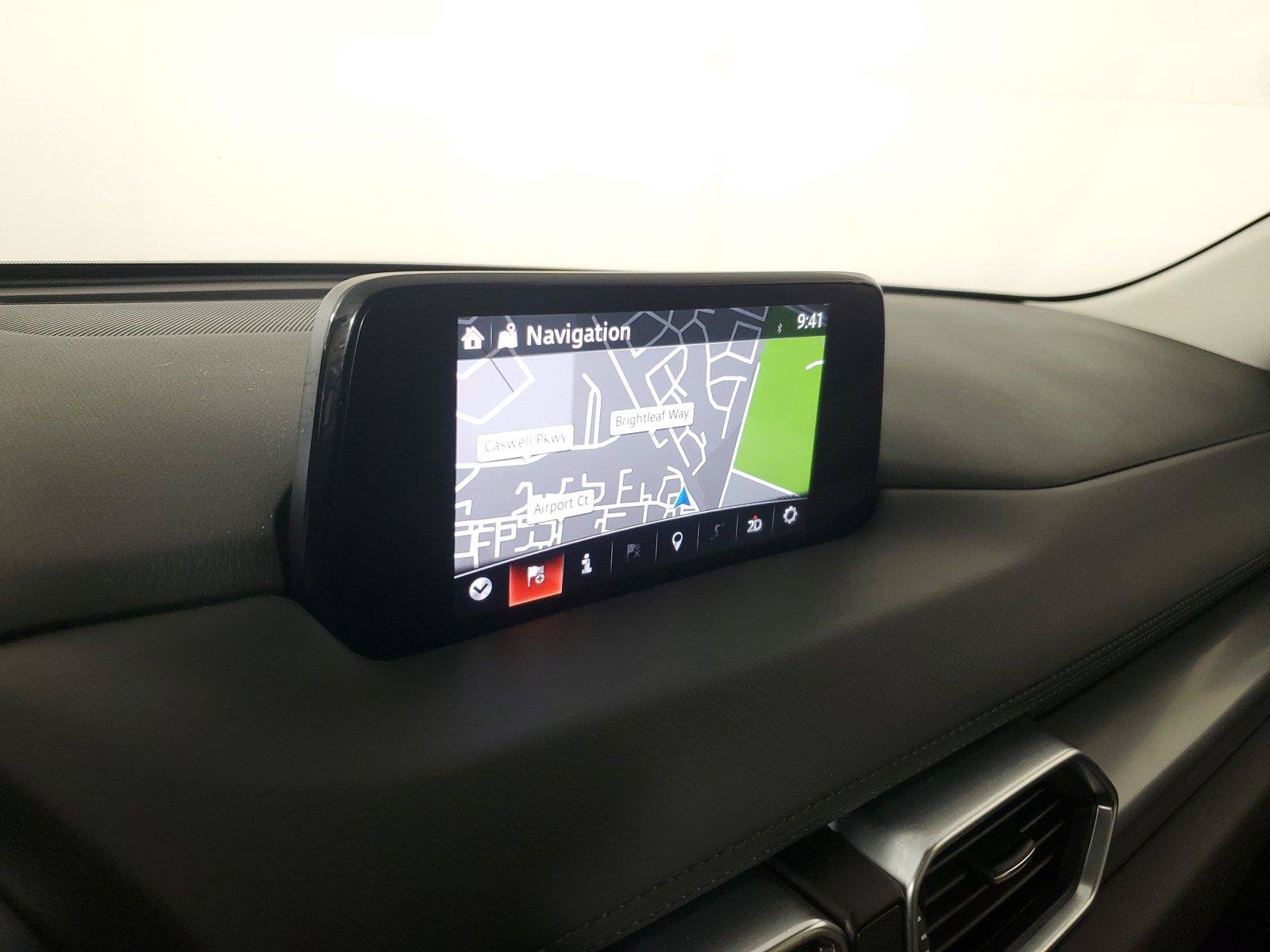 Used 2018 MAZDA CX-5 Touring w/ Preferred Equipment Package FWD image 28