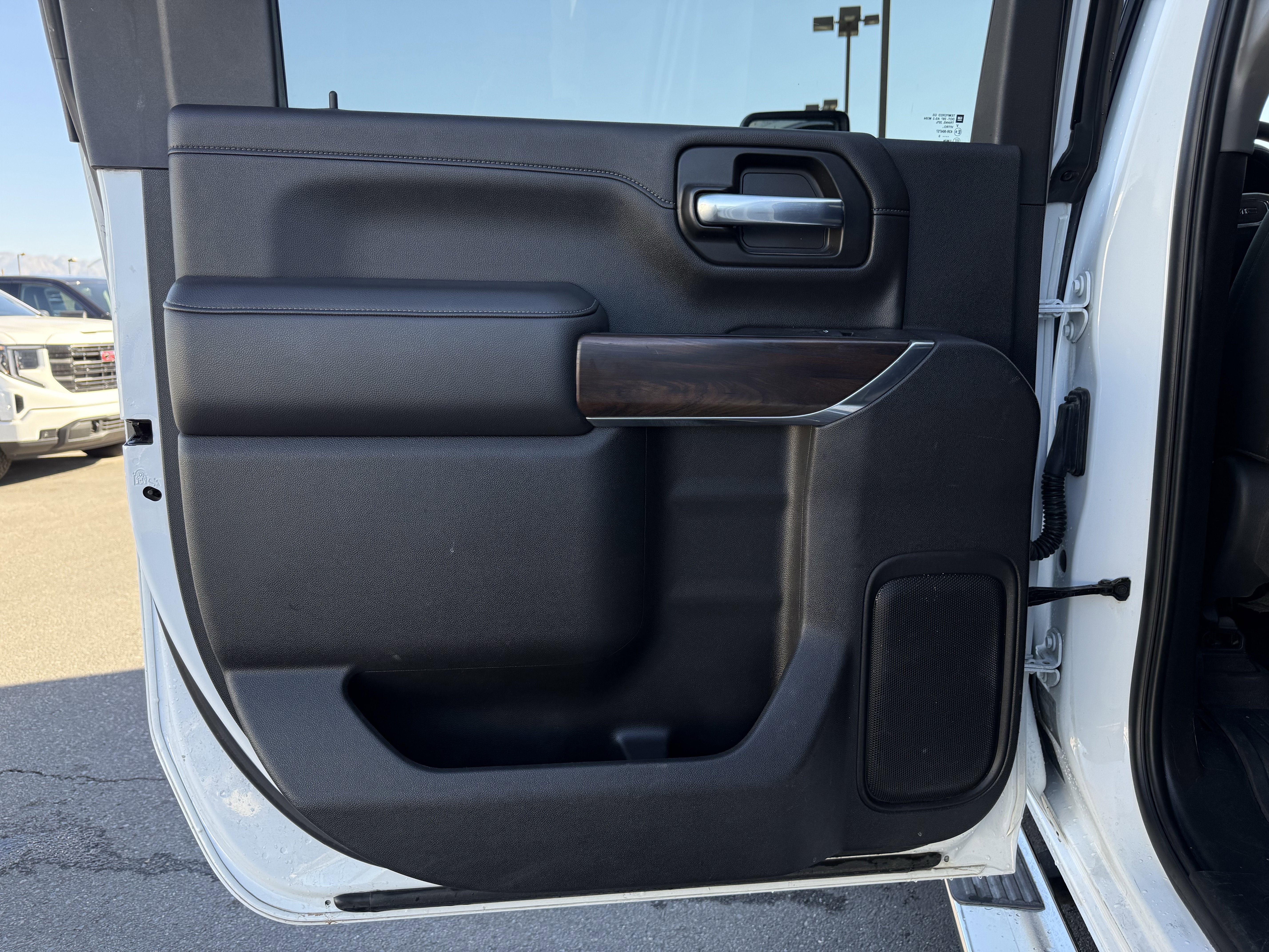 Used 2020 GMC Sierra 2500 SLT w/ SLT Premium Plus Package image 35