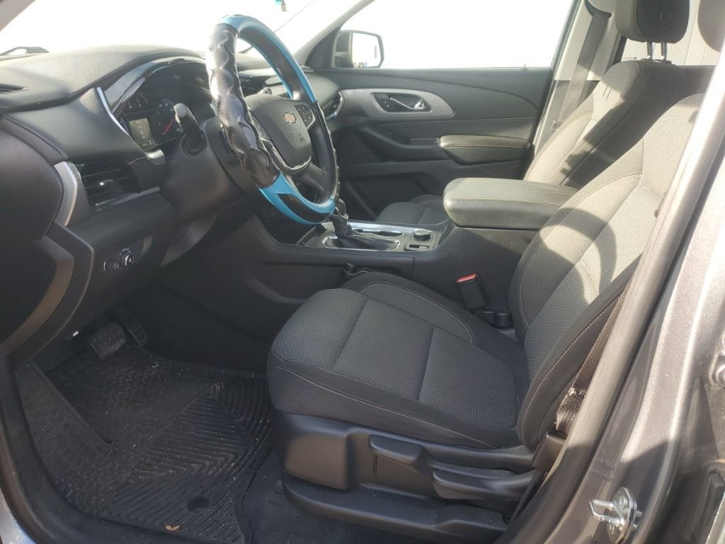 Used 2021 Chevrolet Traverse LS image 10