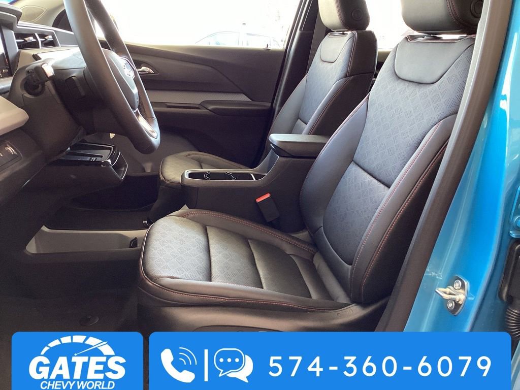 New 2027 Chevrolet Bolt RS w/ Technology Package image 4