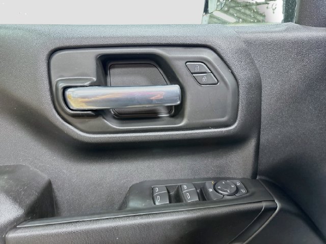 New 2026 Chevrolet Silverado 1500 Custom AWD/4WD image 17
