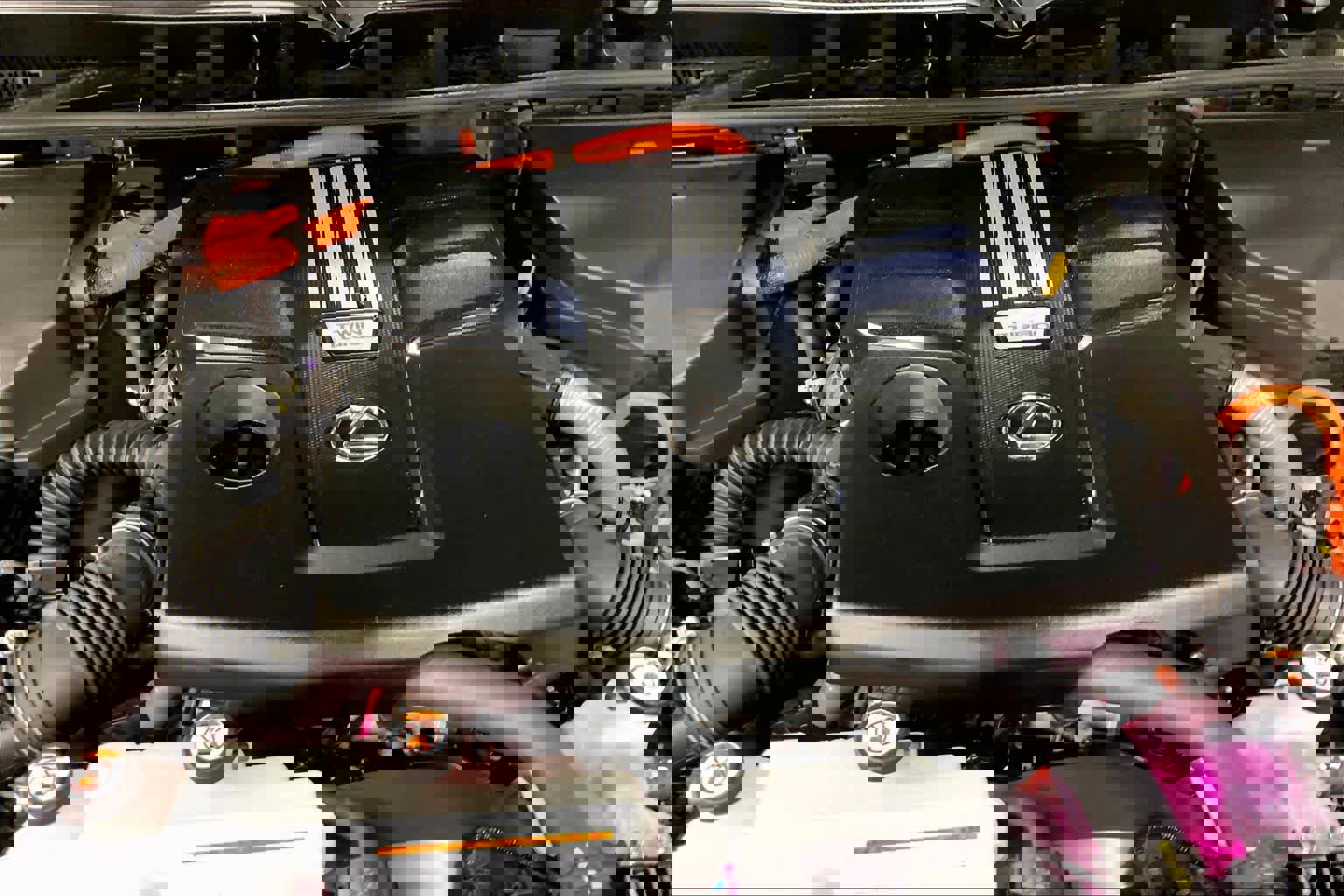 New 2026 Lexus LX 700h Luxury image 17