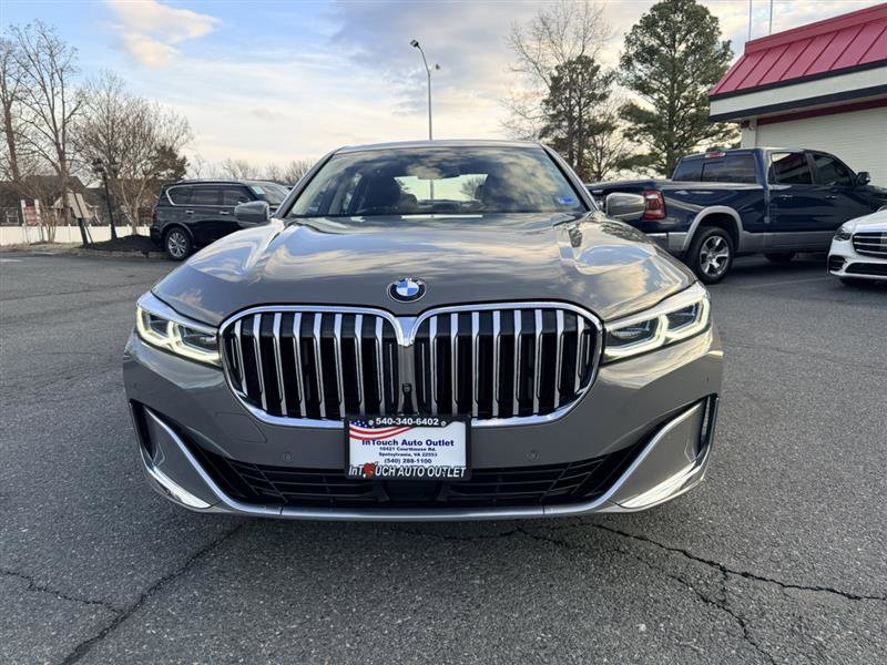 Used 2020 BMW 750i xDrive 750i xDrive AWD w/ Executive Package image 2