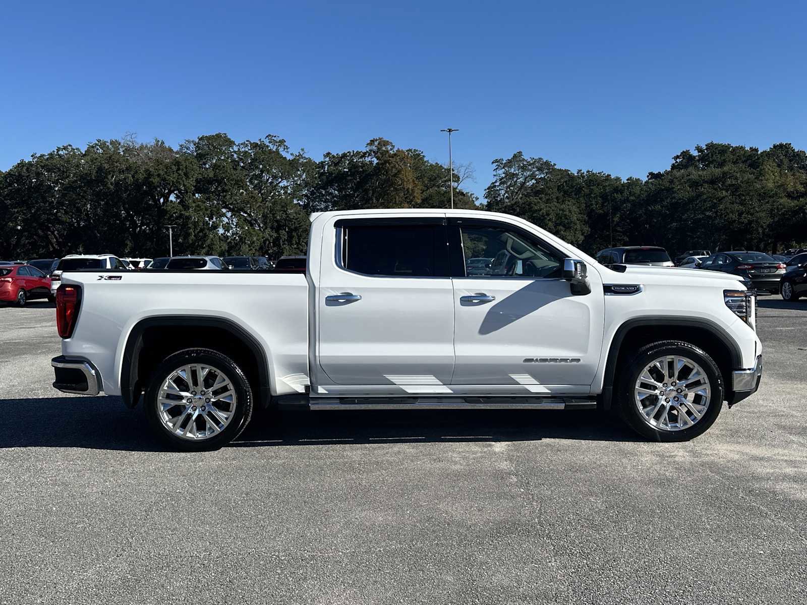 Used 2024 GMC Sierra 1500 SLT w/ SLT Premium Plus Package image 10