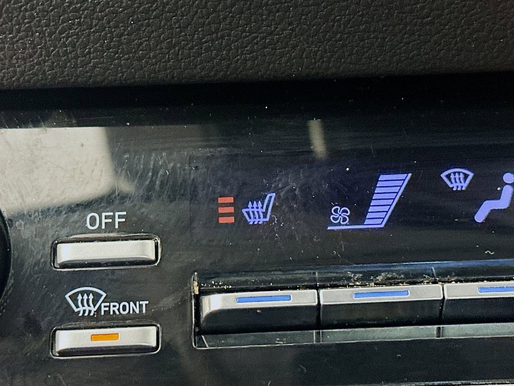 Used 2021 Hyundai Sonata SEL w/ Preferred Accessory Package image 19