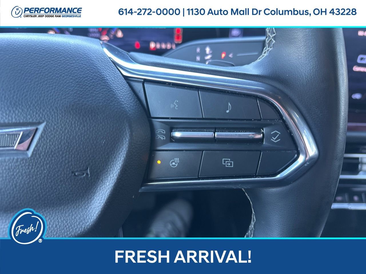 Used 2024 Chevrolet Traverse Z71 AWD/4WD image 19