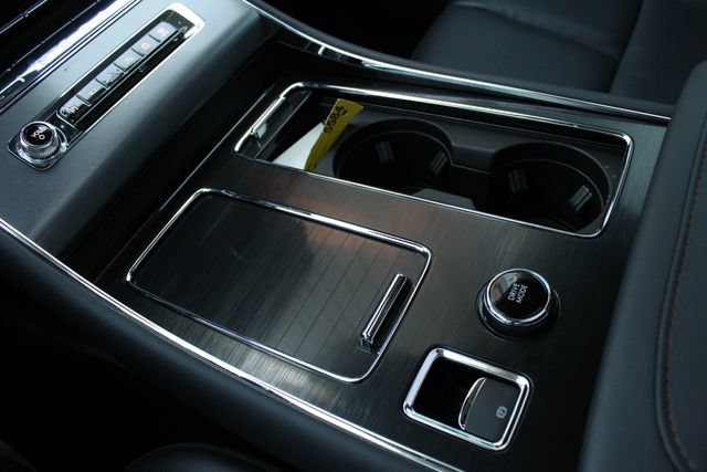 New 2026 Lincoln Aviator AWD image 17