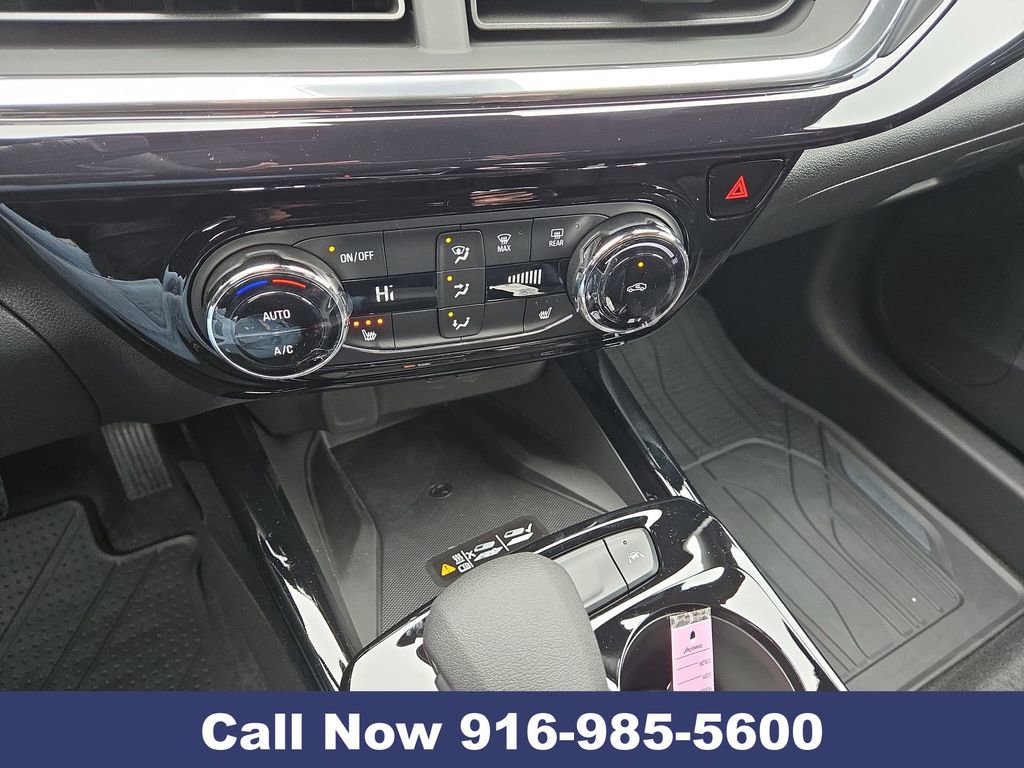 New 2026 Chevrolet Trax RS w/ Sunroof Package image 15