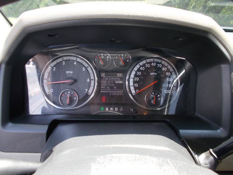 Used 2012 RAM 1500 Classic SLT AWD/4WD image 33