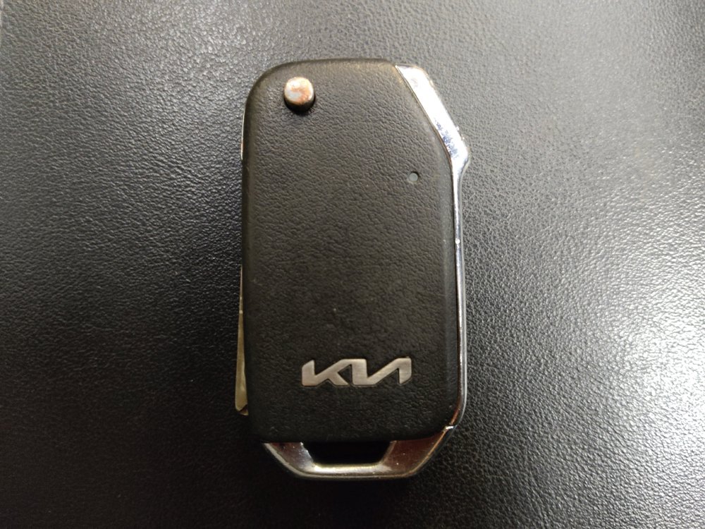 Used 2022 Kia Sorento LX FWD image 32