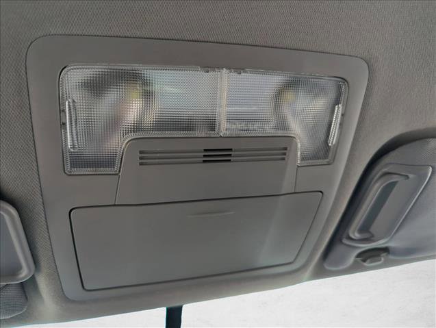 Used 2012 Toyota Camry SE image 13