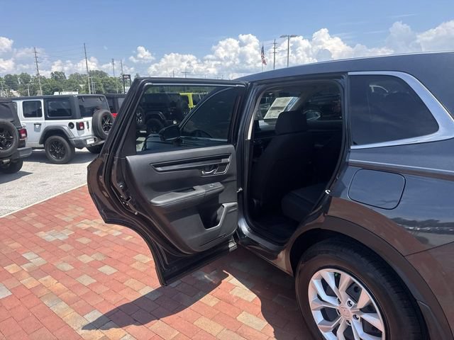 Certified 2025 Honda CR-V LX image 27