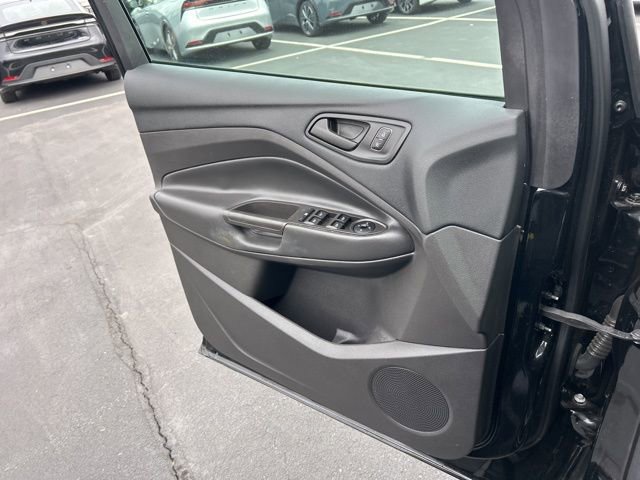 Used 2018 Ford Escape S image 28