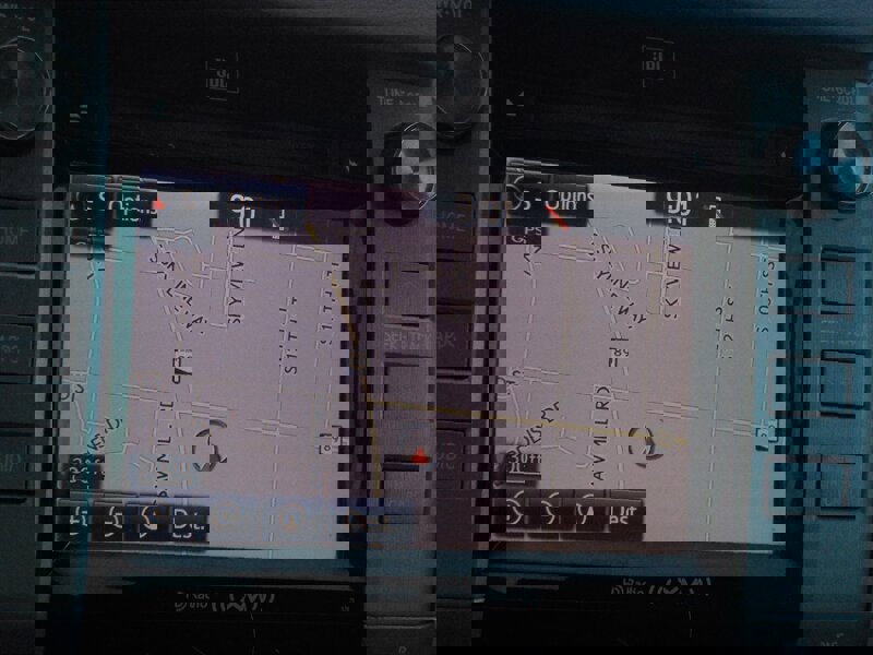 Used 2014 Toyota Tundra Limited w/ Limited Premium Package image 22