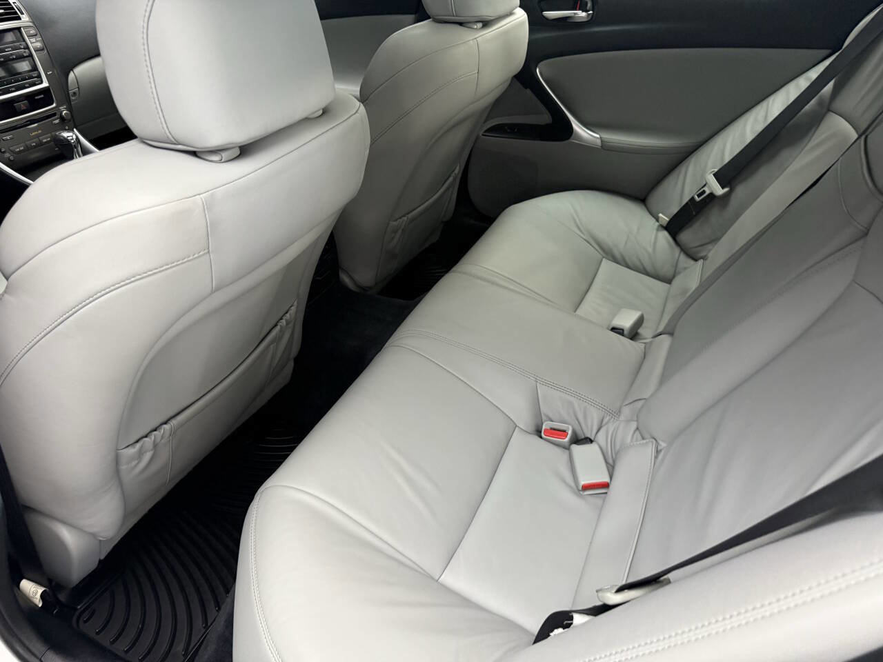 Used 2008 Lexus IS 250 image 19
