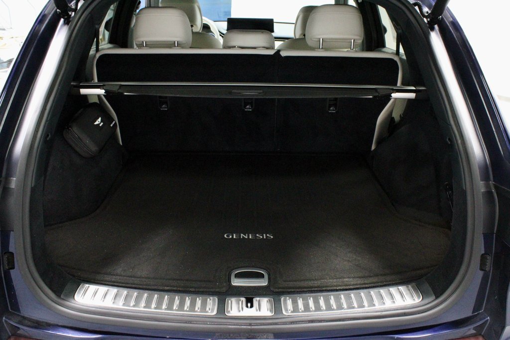 Used 2025 Genesis Electrified GV70 Advanced image 14