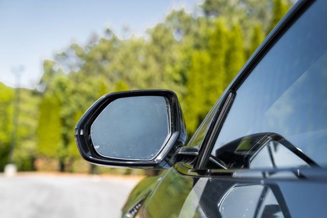 Used 2019 Lamborghini Urus image 26