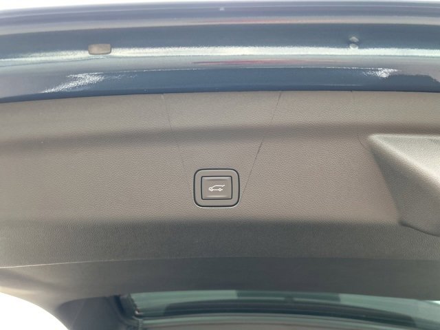 New 2026 Chevrolet Tahoe High Country image 32