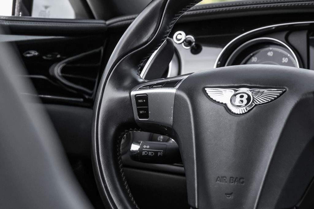 Used 2016 Bentley Flying Spur V8 AWD/4WD image 16