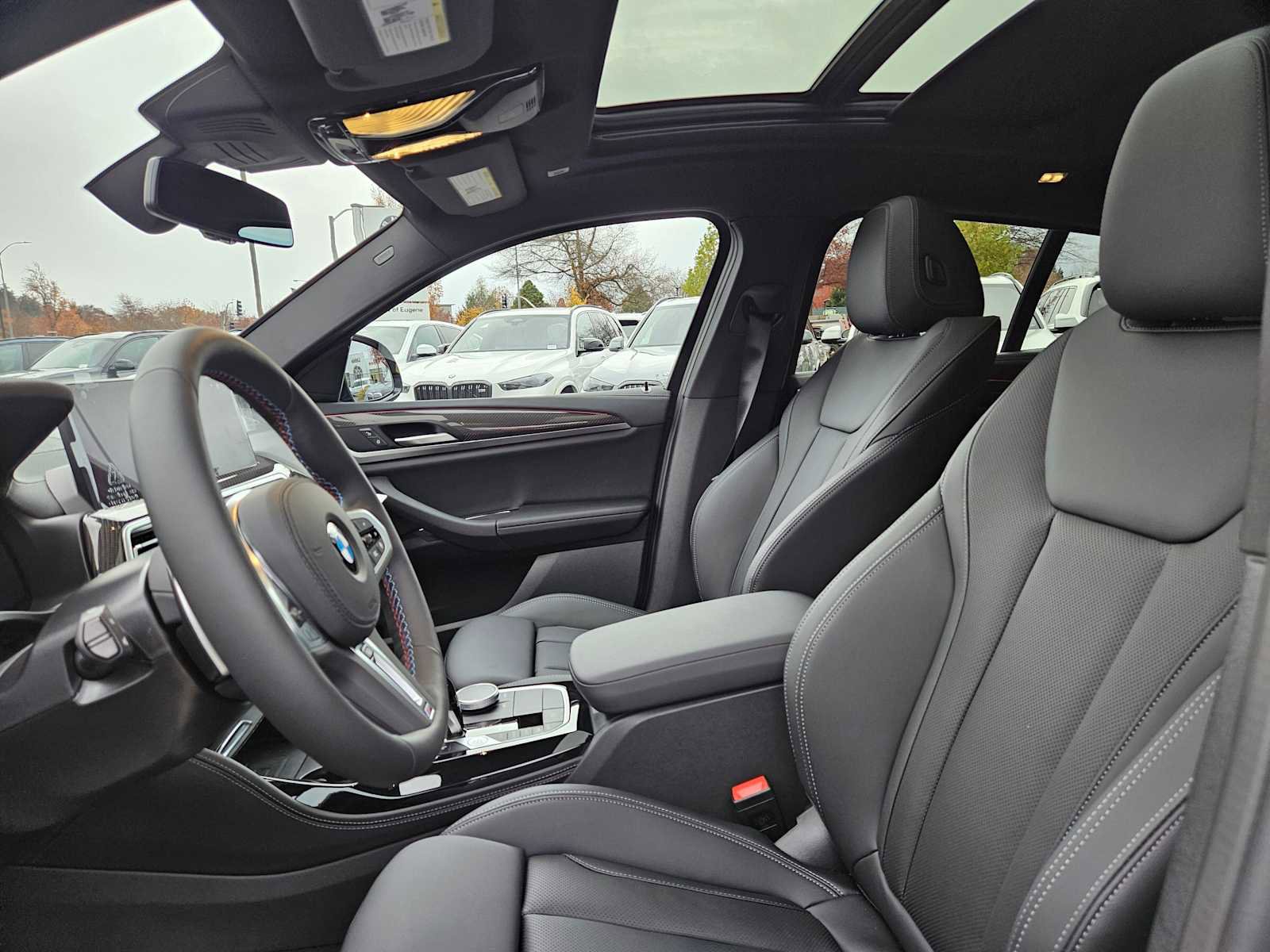 New 2025 BMW X4 M40i w/ Premium Package image 24