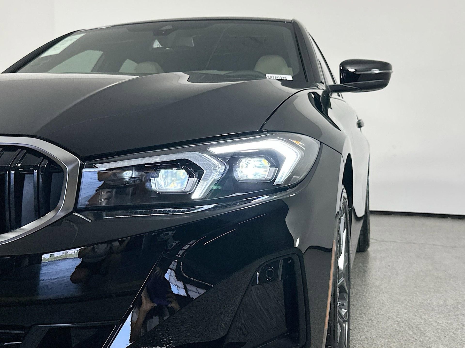 Used 2025 BMW 330i 330i w/ Convenience Package image 8