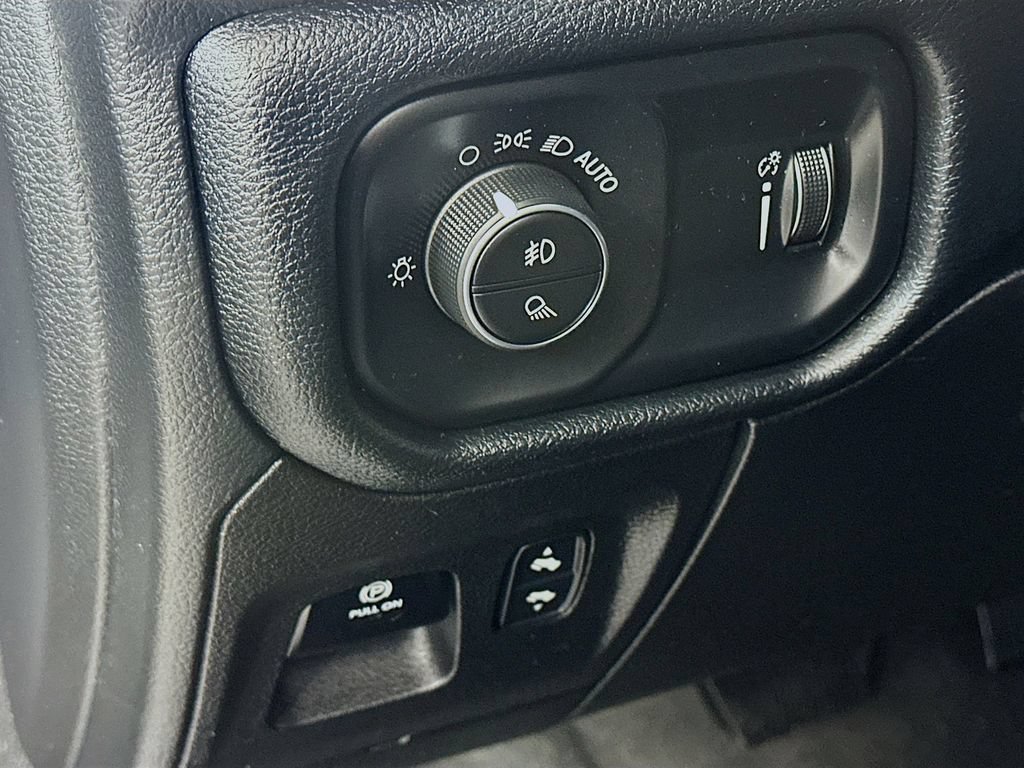 Used 2021 RAM 1500 Big Horn AWD/4WD image 20