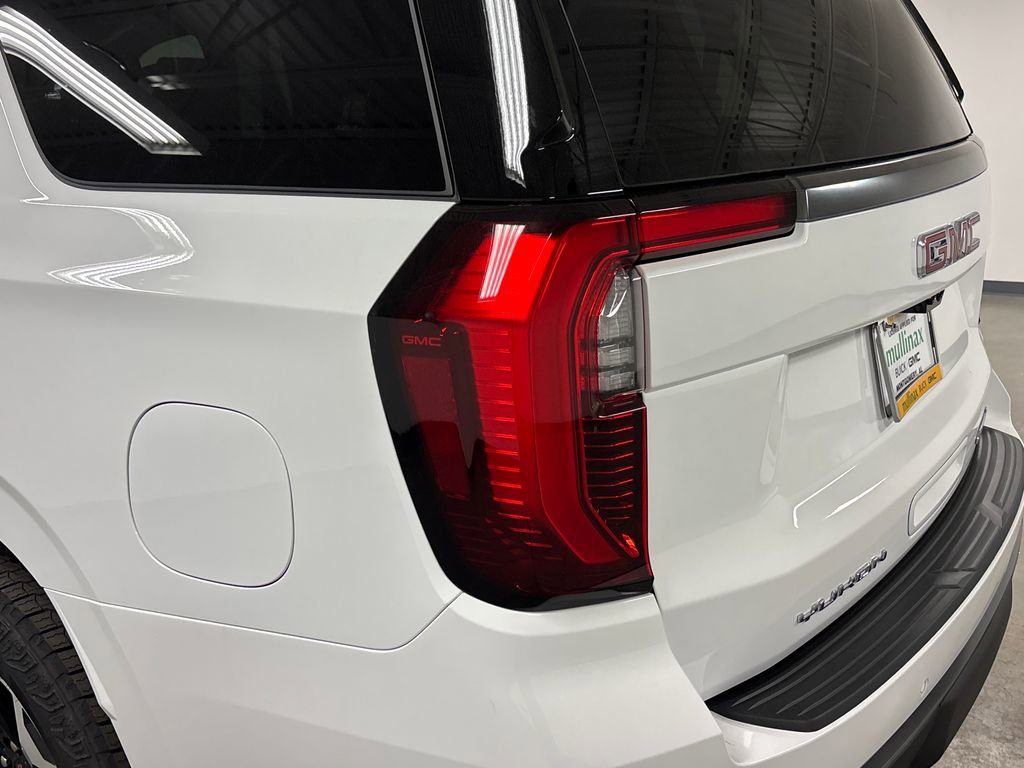 New 2026 GMC Yukon AT4 image 14
