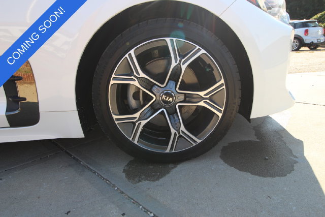 Used 2021 Kia Stinger GT-Line AWD/4WD image 9