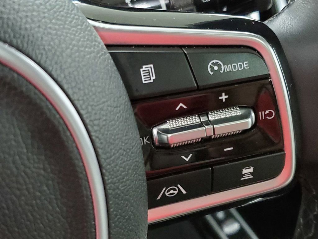 Used 2023 Kia Sorento SX FWD image 33