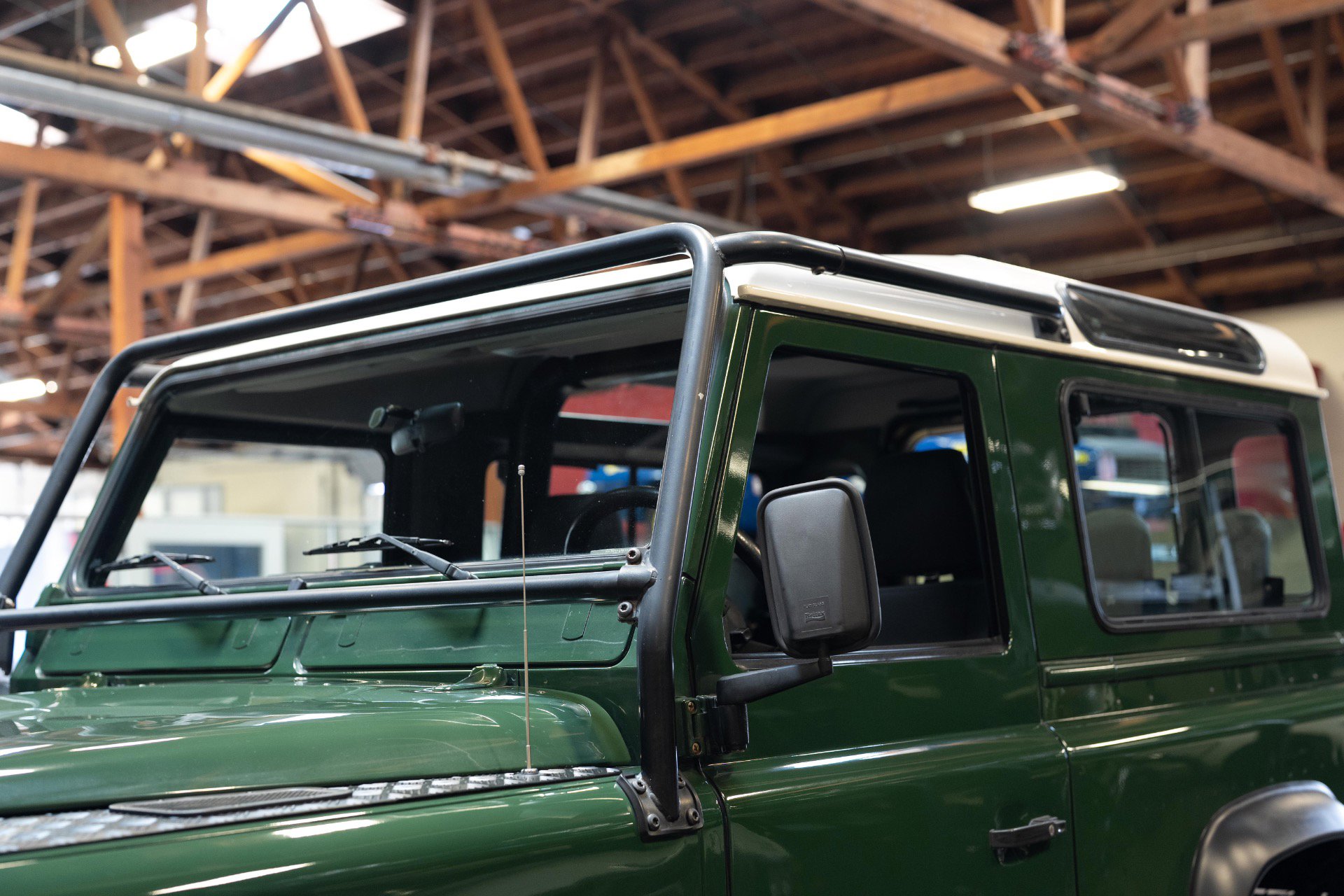 Used 1997 Land Rover Defender 90 image 31