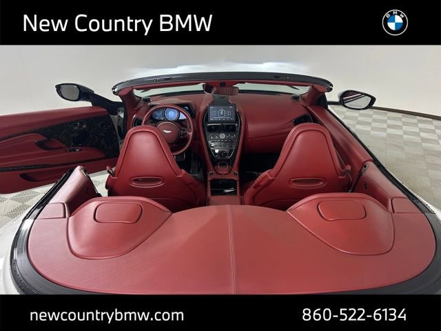 Used 2019 Aston Martin DB11 Volante RWD image 33