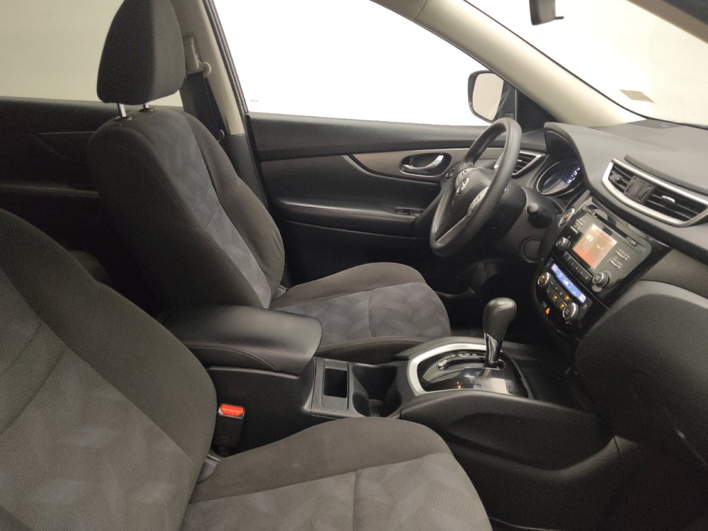 Used 2016 Nissan Rogue SV AWD/4WD image 21