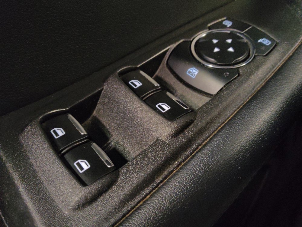 Used 2023 Ford Edge SEL image 27