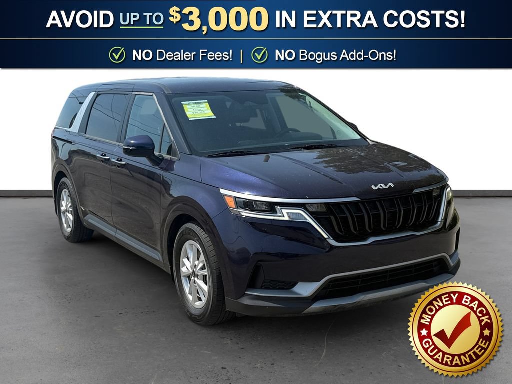 Used 2023 Kia Carnival LX FWD image 10