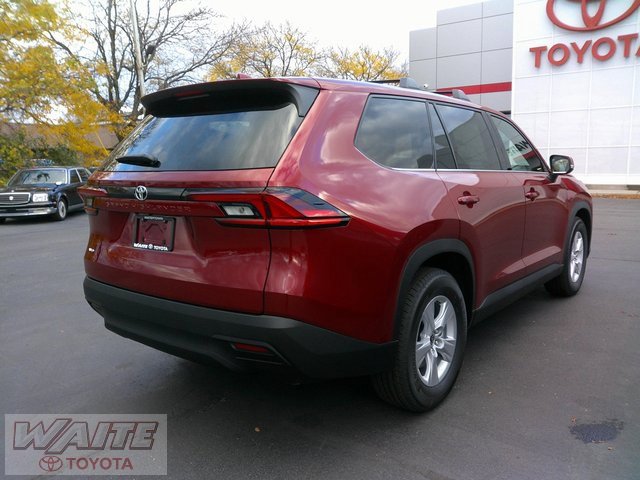 New 2026 Toyota Grand Highlander LE video 2