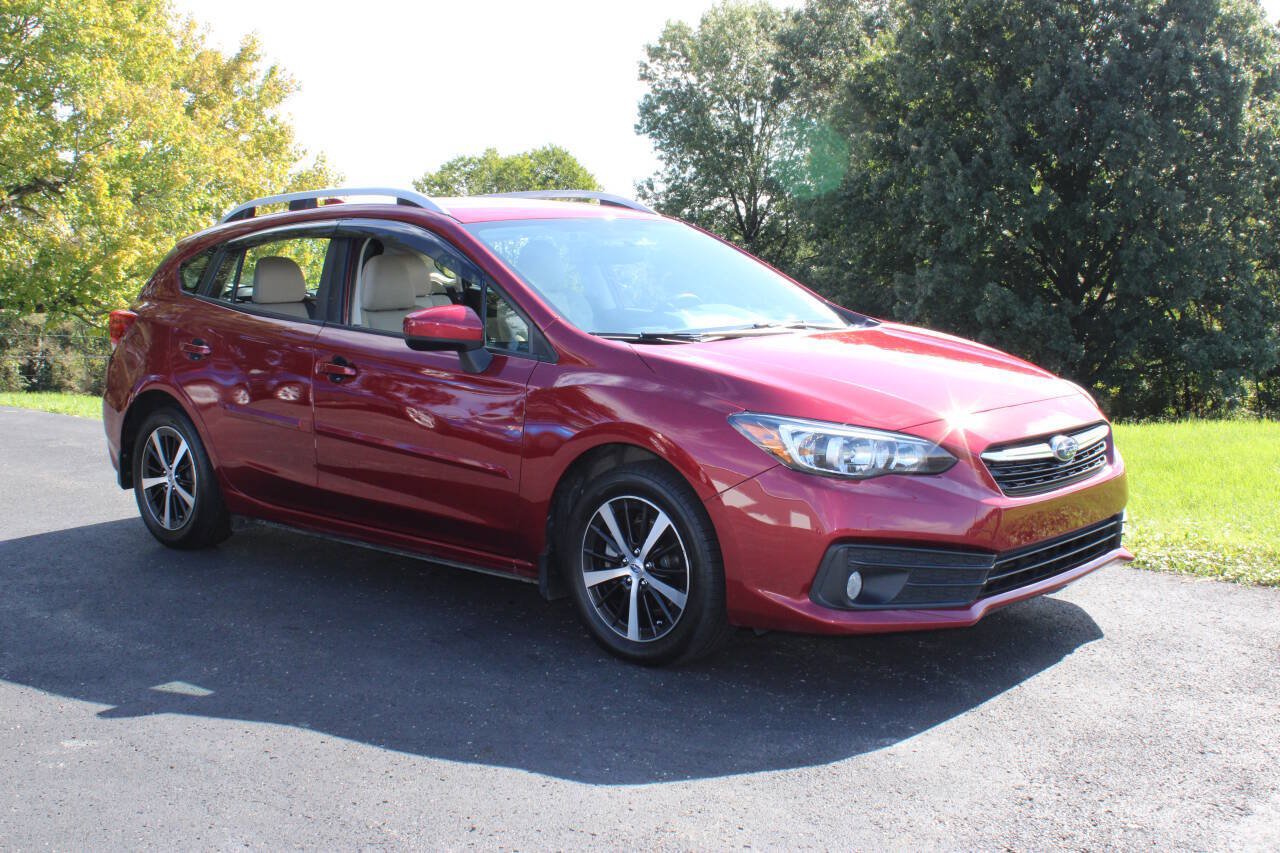 Used 2023 Subaru Impreza 2.0i Premium AWD/4WD image 1
