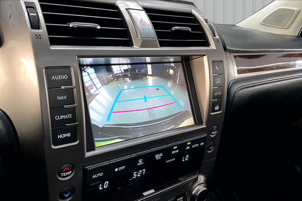 Used 2015 Lexus GX 460 w/ Premium Package AWD/4WD image 14