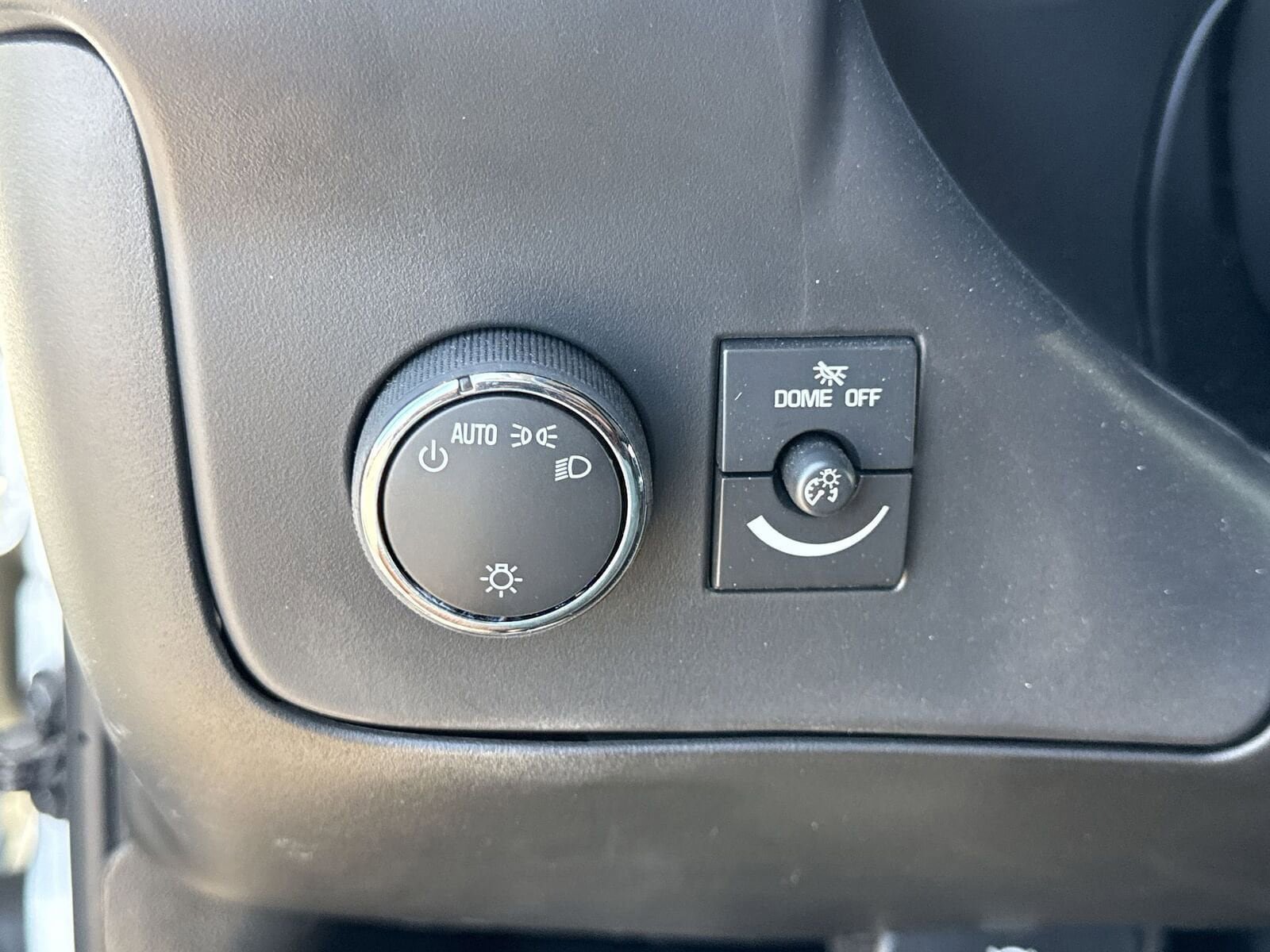 New 2024 Chevrolet Express 3500 w/ Power Convenience Package image 16