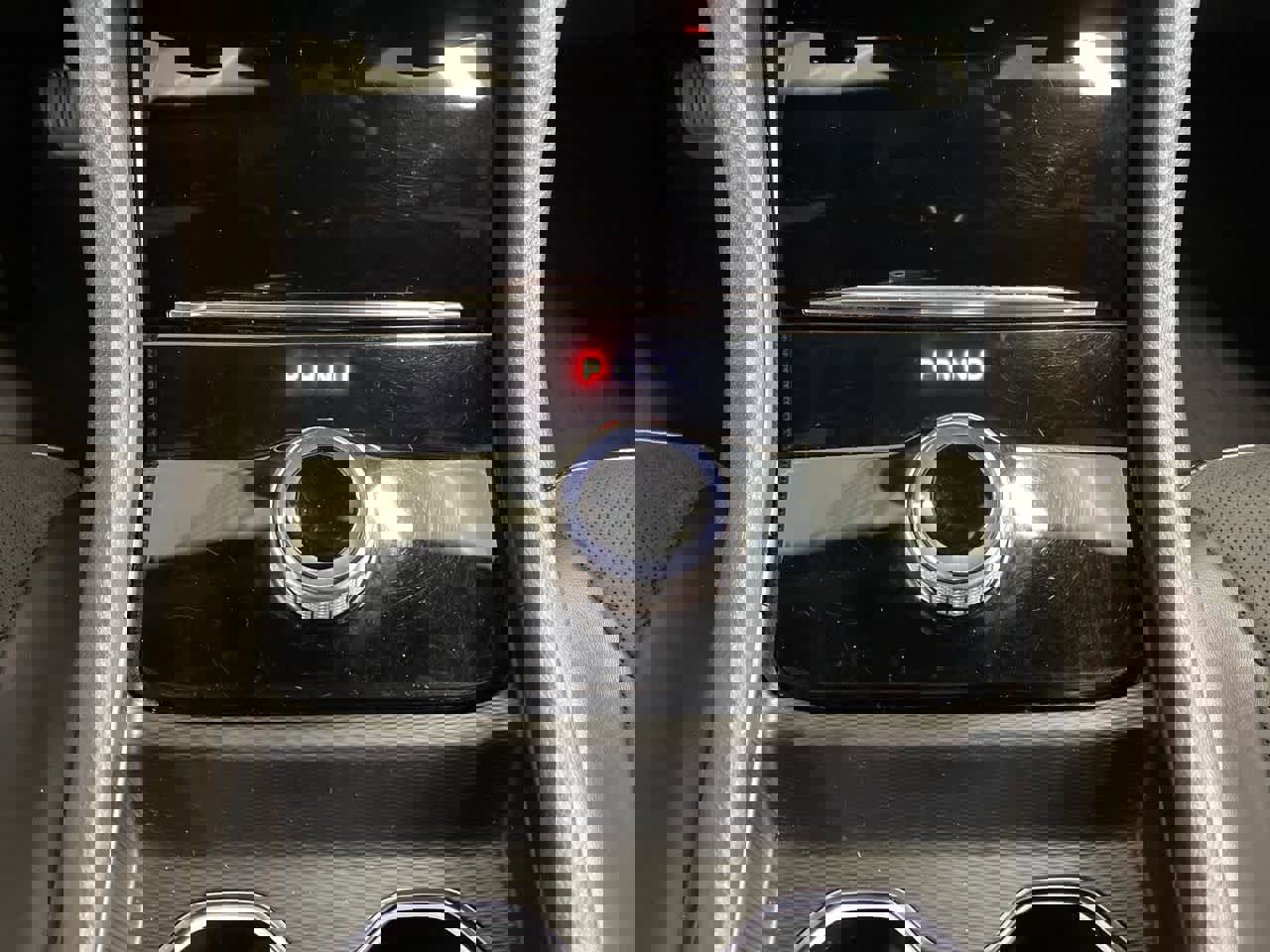 Used 2023 Jeep Grand Cherokee L Laredo image 26