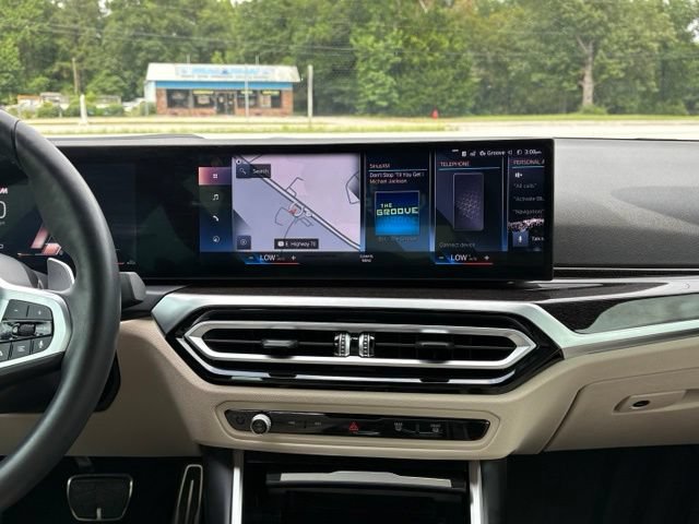Used 2024 BMW 330i Sedan w/ M Sport Package RWD image 16