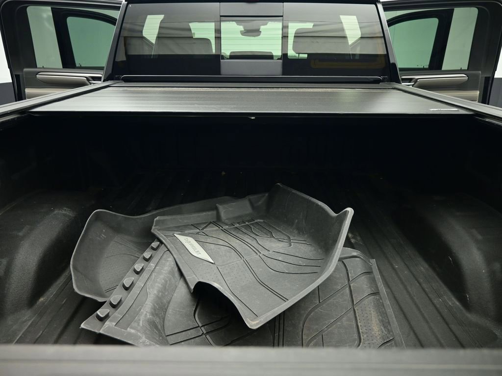 Used 2024 Chevrolet Silverado 2500 ZR2 w/ Technology Package image 68