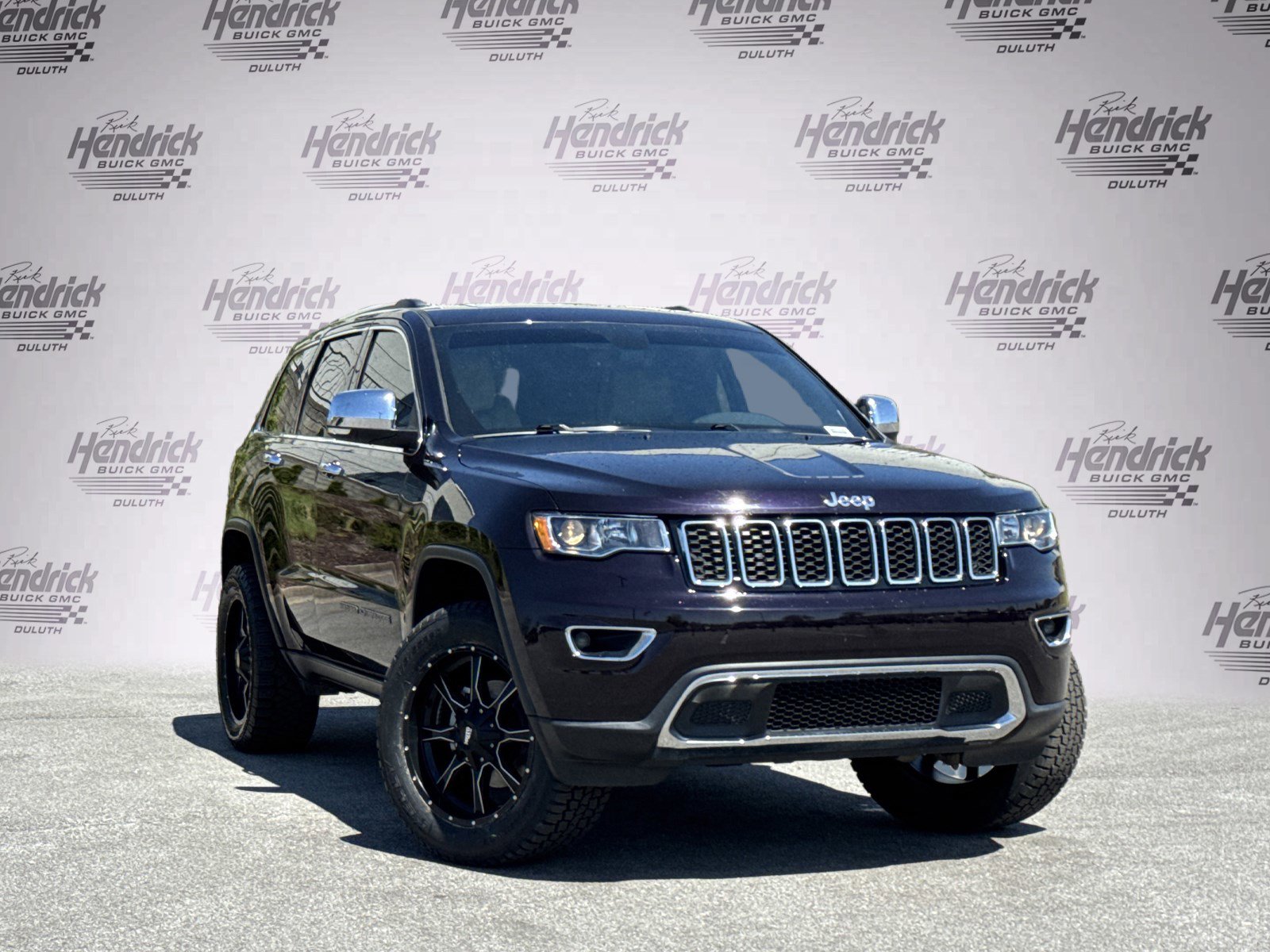 Used 2020 Jeep Grand Cherokee Limited w/ Trailer Tow Group IV image 2