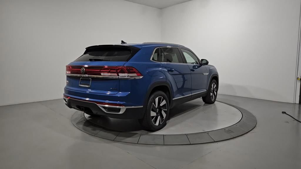 New 2025 Volkswagen Atlas Cross Sport SEL image 5