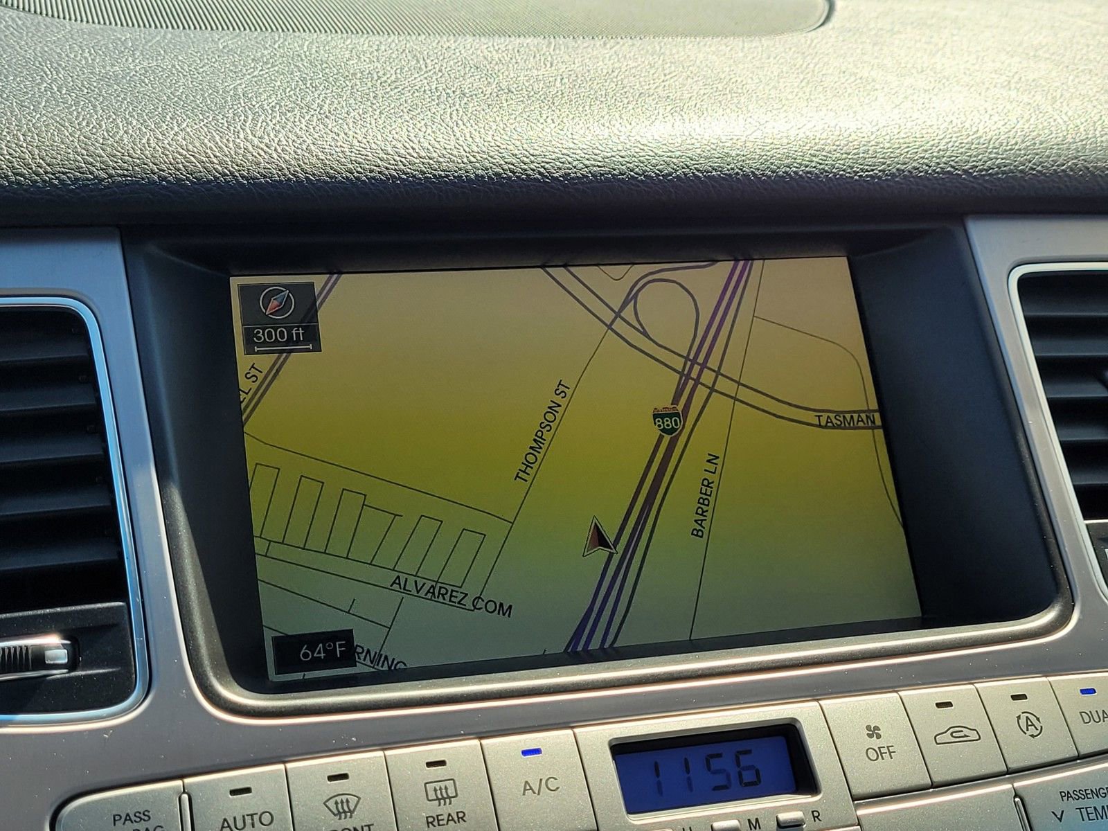 Used 2012 Hyundai Genesis 4.6 image 23