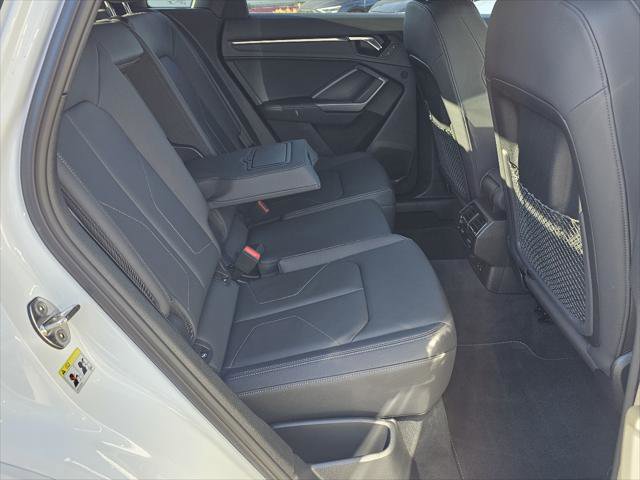 Certified 2025 Audi Q3 2.0T Premium w/ Convenience Package AWD/4WD image 6